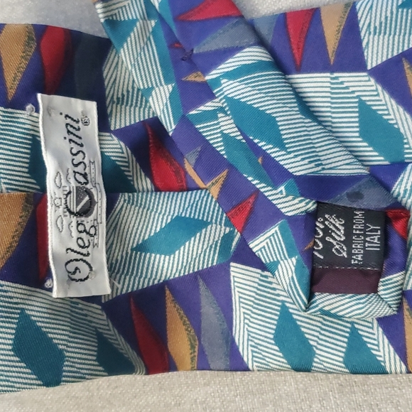 Oleg Cassini Tie - Picture 8 of 9